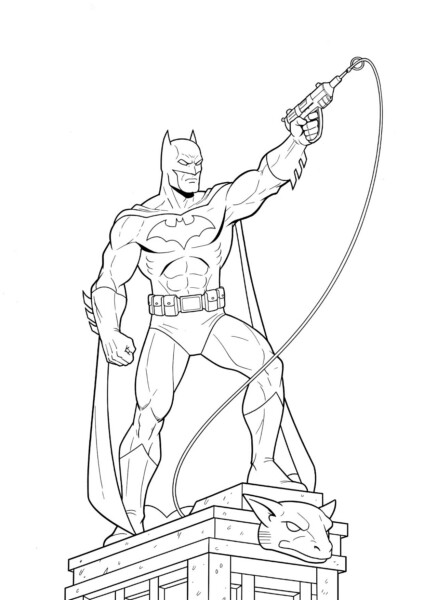 Nowe Kolorowanki Batman przedstawiają superbohatera stojącego na dachu z hakiem do wspinaczki w ręku